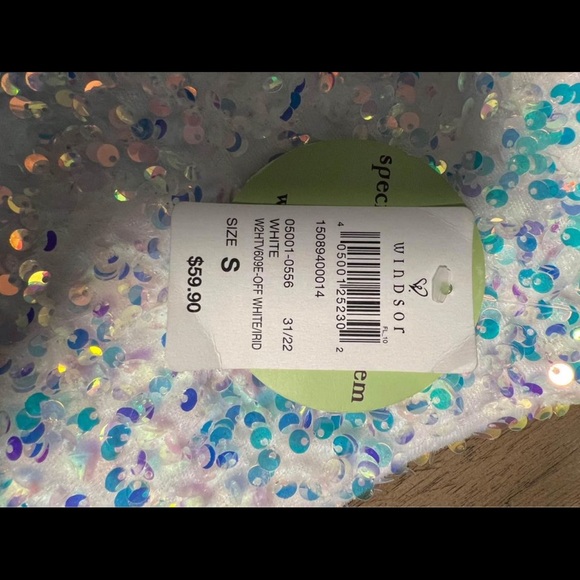 Windsor homecoming dress! - Picture 3 of 5